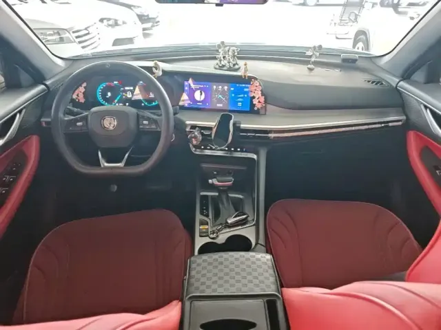 Changan Changan CS35 PLUS 2022 Blue Whale NE 1.4T DCT Luxury — Фото автомобиля 9
