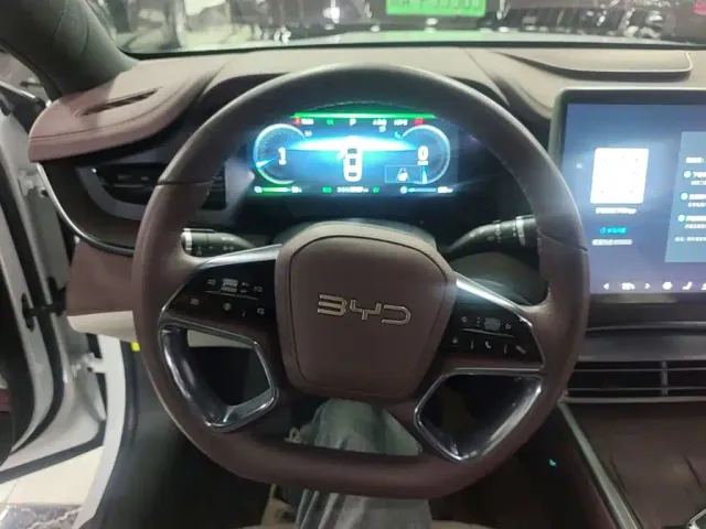 BYD Seal — Фото автомобиля 10