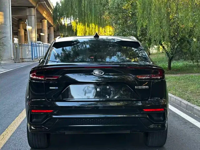 Ford EVOS — Фото автомобиля 5