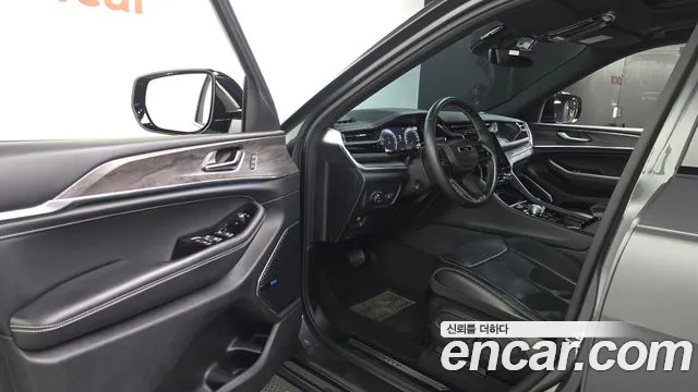 Jeep Cherokee Grand Cherokee(WL) L 3.6 Overland — Фото автомобиля 9