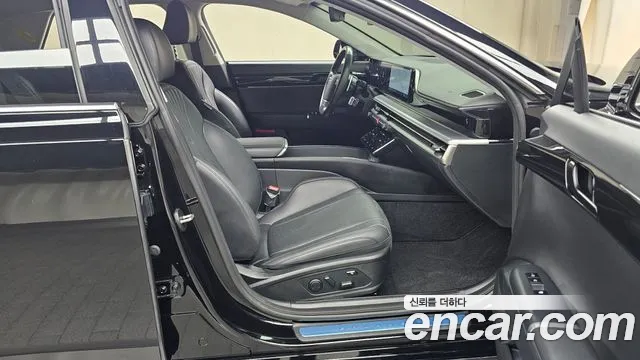 Hyundai Grandeur GN7 — Фото автомобиля 16