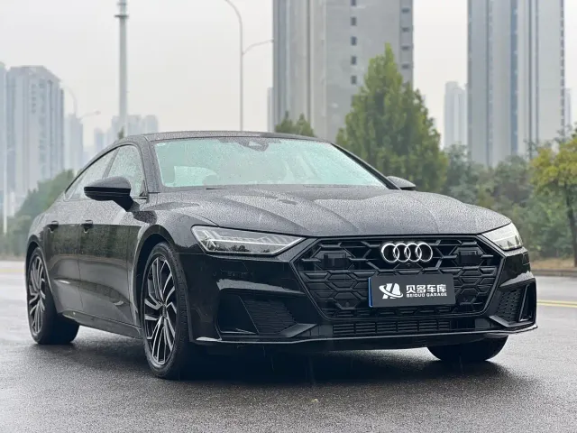 Audi A7 — Фото автомобиля 2