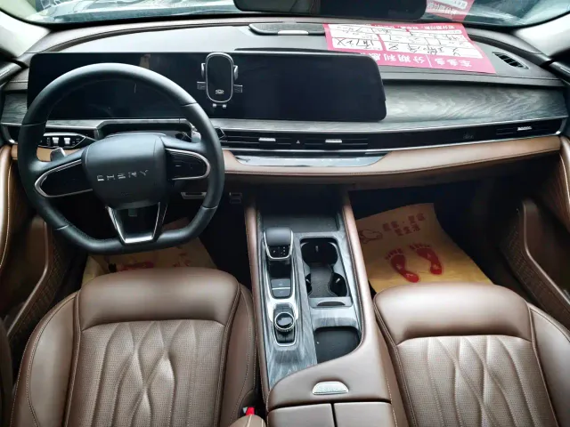 Chery Arrizo 8 — Фото автомобиля 6
