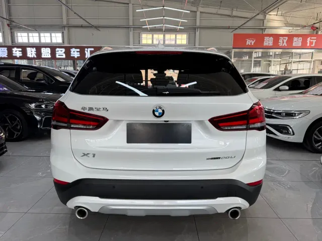 BMW X1 — Фото автомобиля 5