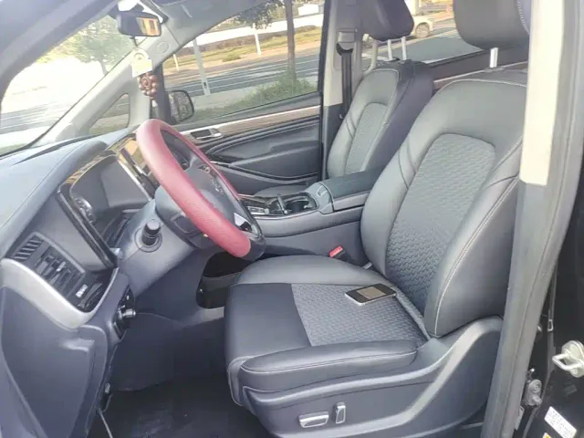 GAC Trumpchi M8 — Фото автомобиля 14