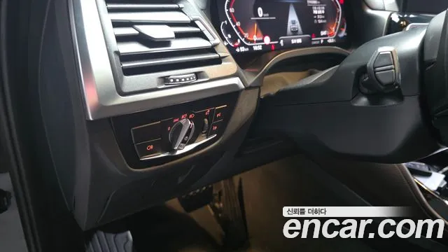 BMW X4 G02 — Фото автомобиля 26