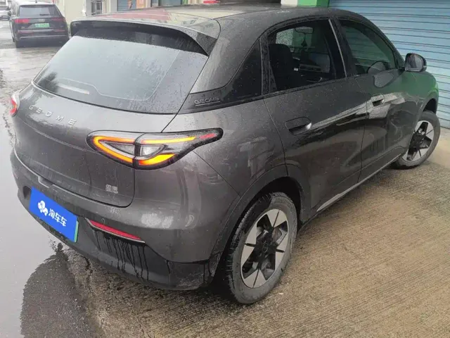 Geely Starry Wish — Фото автомобиля 3
