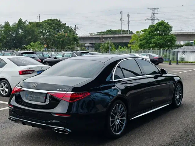 Mercedes-Benz S-Class — Фото автомобиля 5