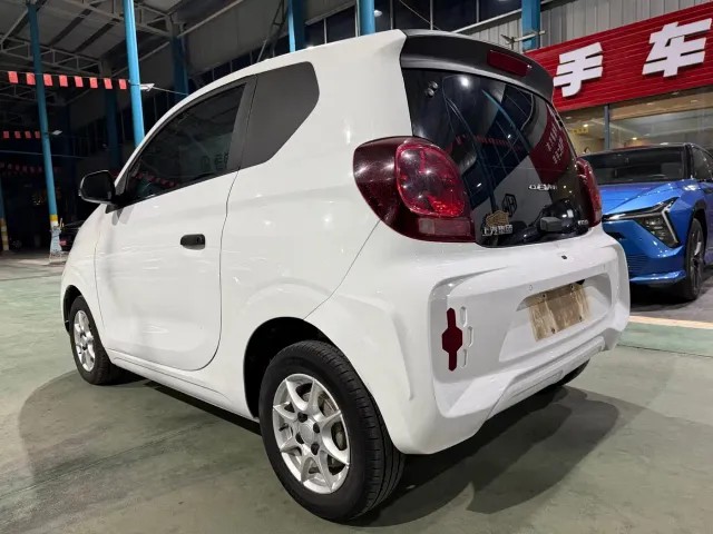 Roewe Clever — Фото автомобиля 4