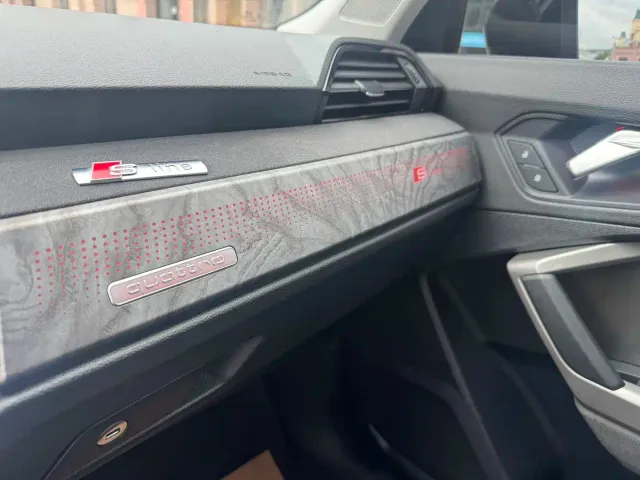 Audi Q3 — Фото автомобиля 8
