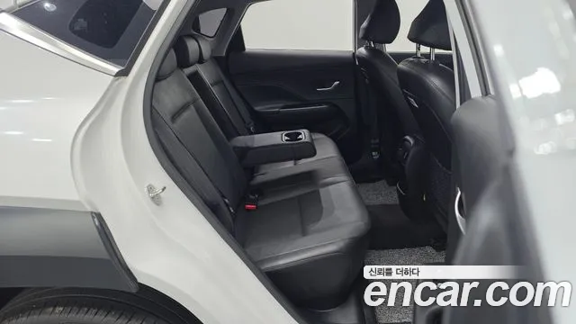 Hyundai Kona — Фото автомобиля 12
