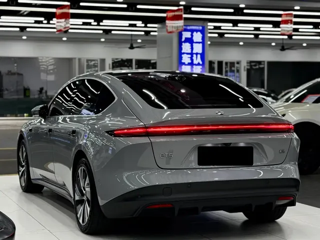 Nio ET5 — Фото автомобиля 4