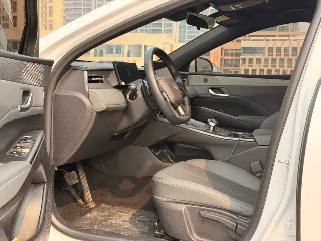 BYD Qin PLUS — Фото автомобиля 7