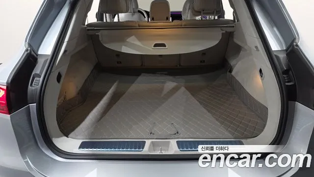 Mercedes-Benz EQS — Фото автомобиля 16