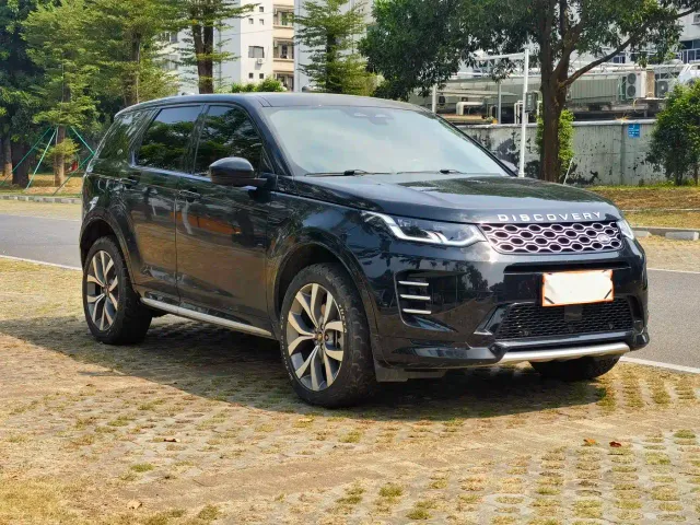 Land Rover Discovery Sport — Фото автомобиля 3