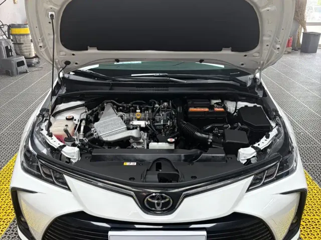 Toyota Corolla — Фото автомобиля 9