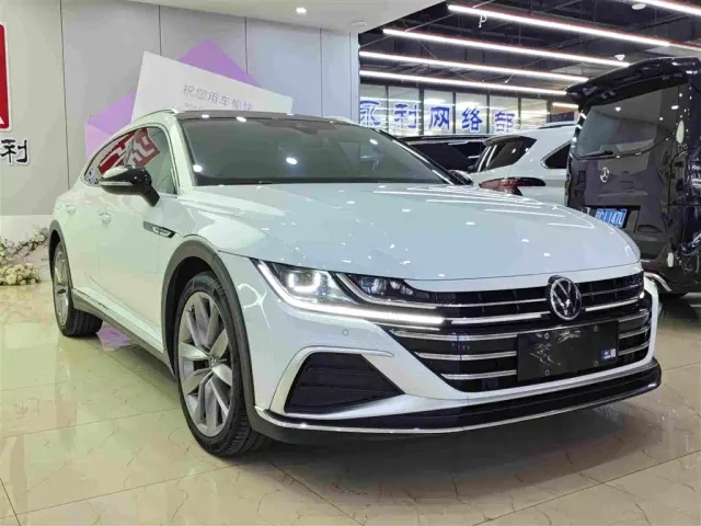 Volkswagen CC — Фото автомобиля 3