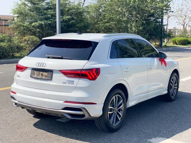 Audi Q3 — Фото автомобиля 5
