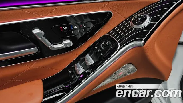 Mercedes-Benz S-Class — Фото автомобиля 25