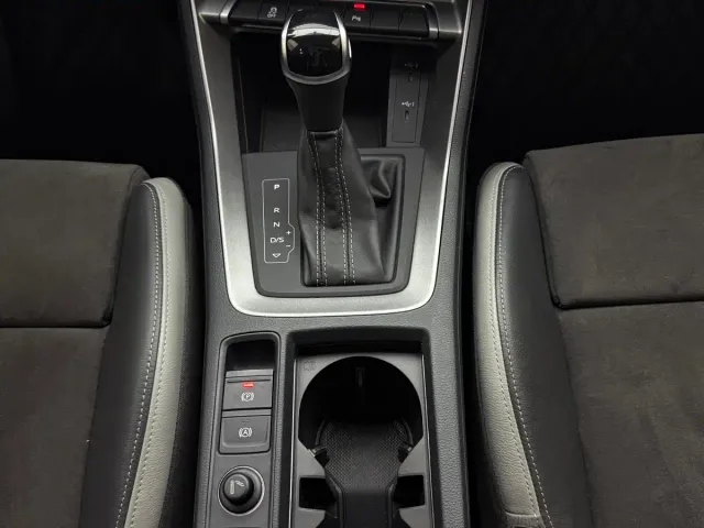 Audi Q3 — Фото автомобиля 15