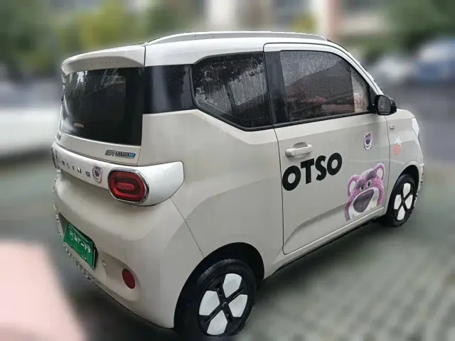 Wuling Hongguang Mini EV — Фото автомобиля 6