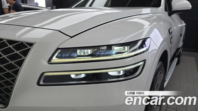 Genesis GV80 2.5T Бензин AWD — Фото автомобиля 16