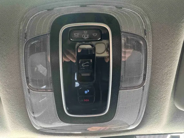 Hyundai Elantra — Фото автомобиля 15
