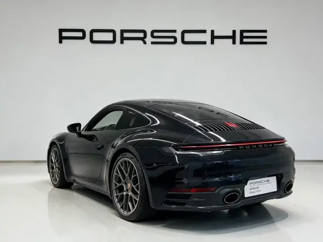 Porsche 911 — Фото автомобиля 5