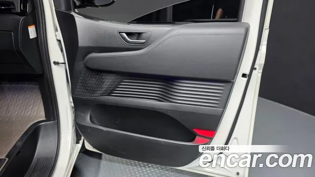 Hyundai Staria — Фото автомобиля 14