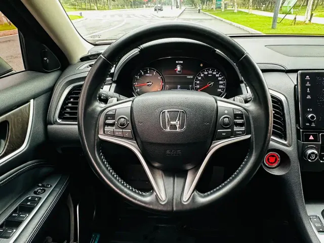 Honda Avancier — Фото автомобиля 10