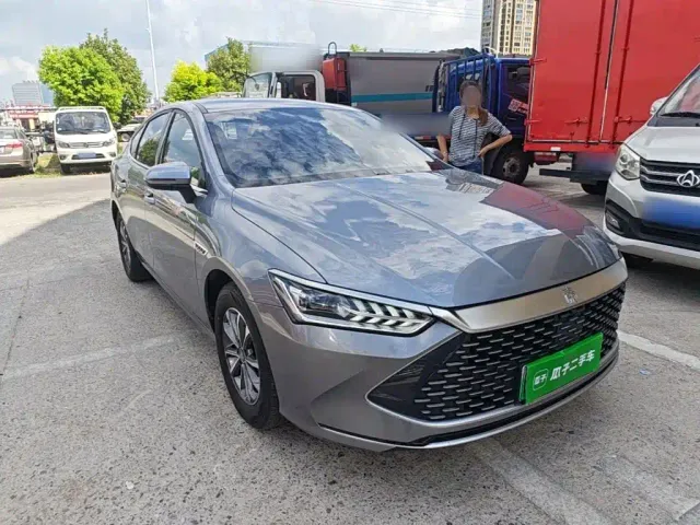 BYD Qin PLUS — Фото автомобиля 3