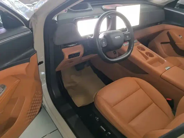 Haval Haval Xiaolong MAX 2025 Hi4 165 Ultra Smart Drive Edition — Фото автомобиля 15
