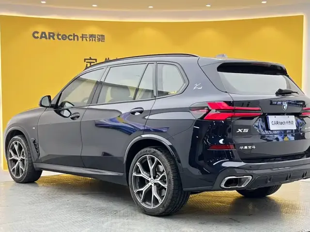 BMW X5 — Фото автомобиля 6