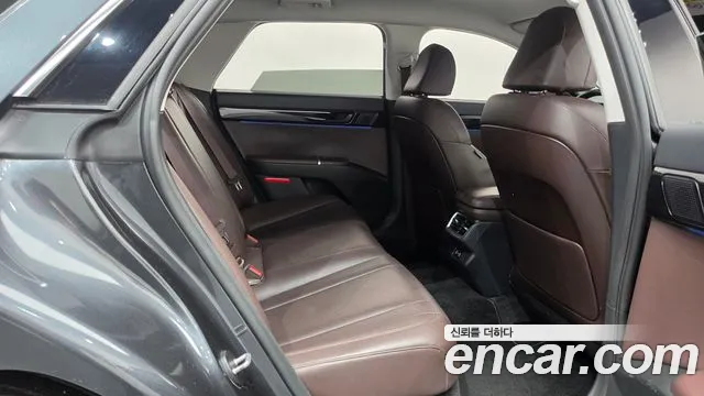 Hyundai Grandeur GN7 — Фото автомобиля 12