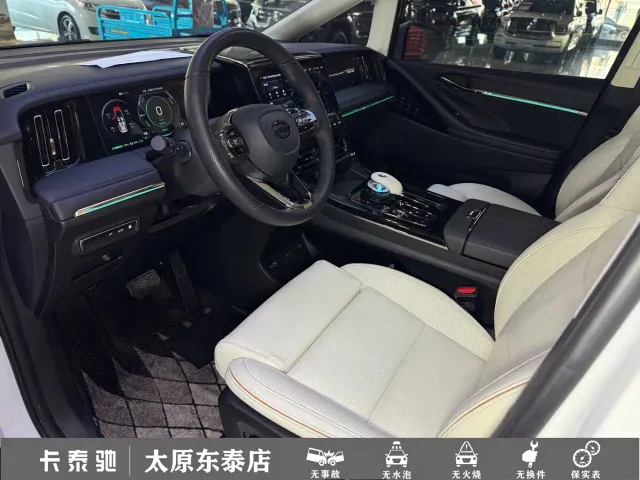 GAC Trumpchi E9 — Фото автомобиля 10