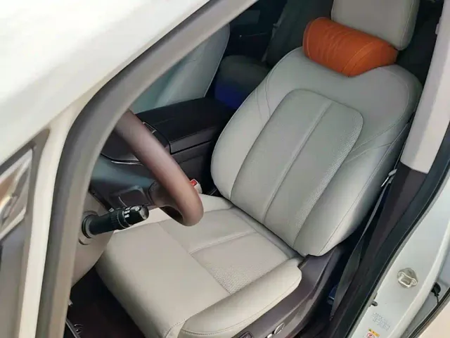 GAC Trumpchi M8 — Фото автомобиля 14