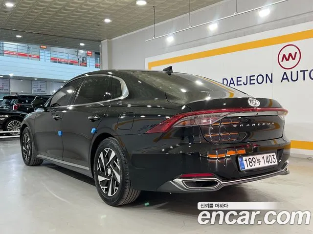 Hyundai Grandeur Grandeur (New) Hybrid — Фото автомобиля 5