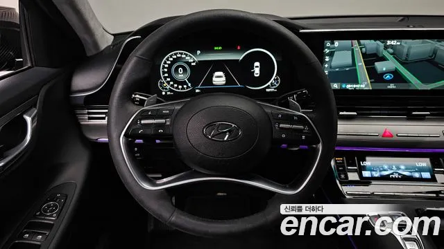 Hyundai Grandeur Новый Grandeur IG — Фото автомобиля 12