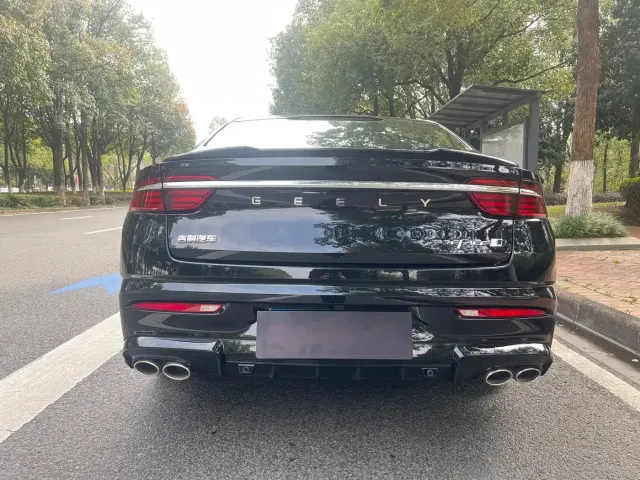 Geely Xingrui — Фото автомобиля 4