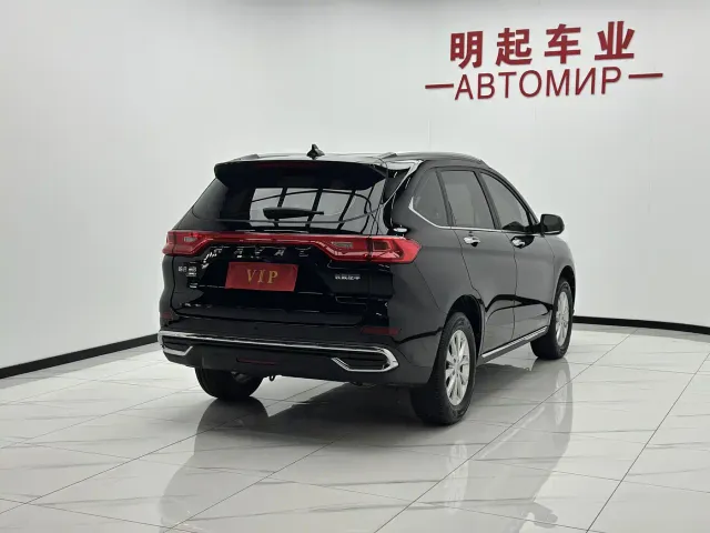 Haval M6 — Фото автомобиля 9