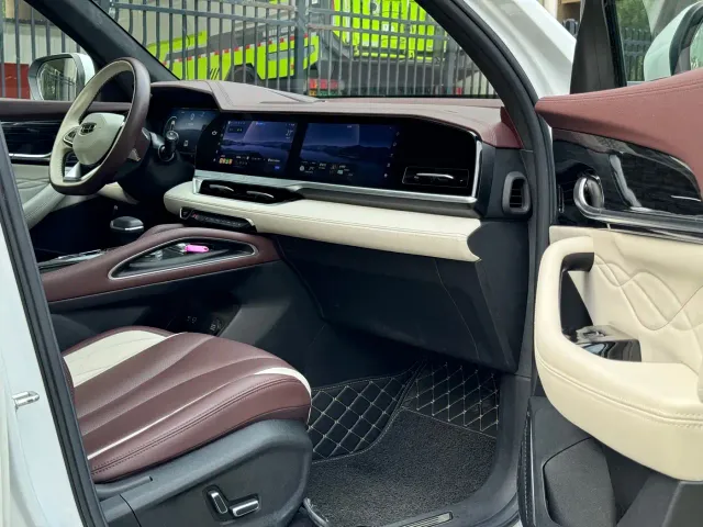 Geely Xingyue L — Фото автомобиля 8