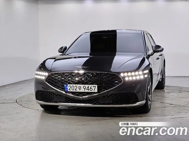 Genesis G90 — Фото автомобиля 3