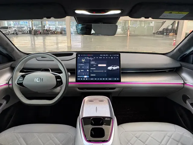 Changan Qiyuan A07 — Фото автомобиля 9