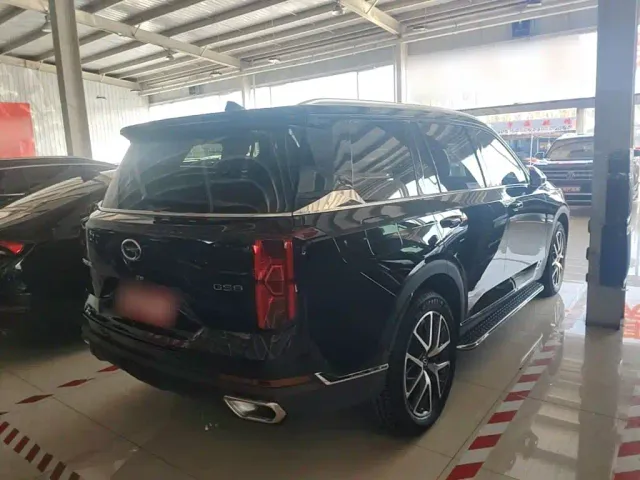 GAC Trumpchi GS8 — Фото автомобиля 6