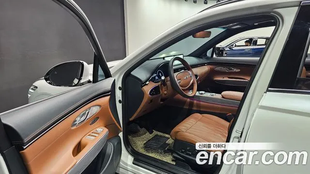 Genesis GV70 2.5T Бензин AWD — Фото автомобиля 11