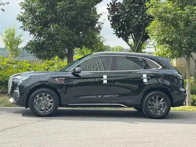 Hongqi HS5 — Фото автомобиля 3
