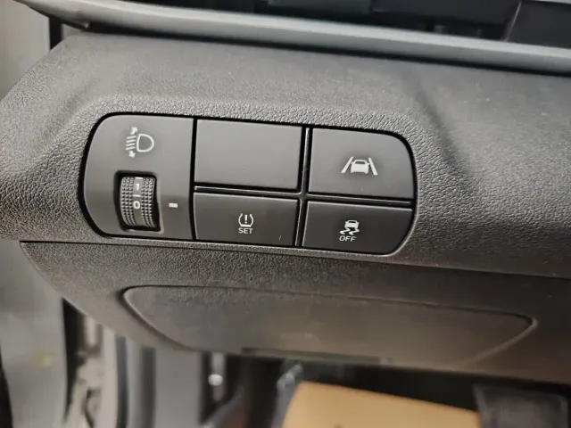Hyundai Elantra — Фото автомобиля 11