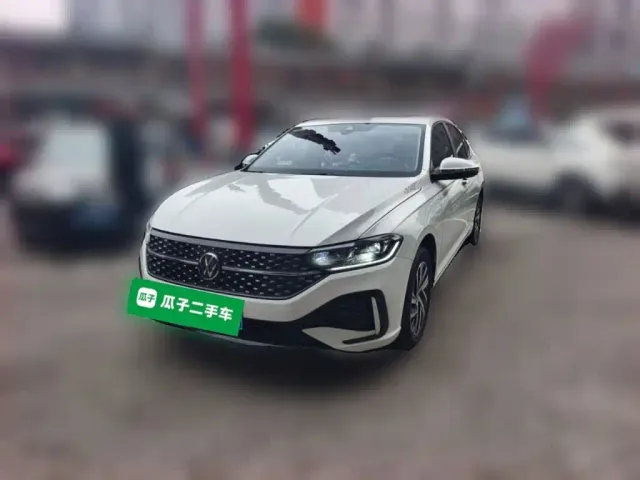 Фотография автомобиля — Volkswagen Lavida
