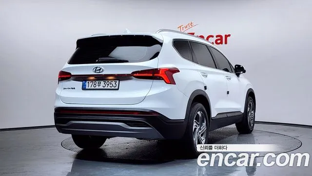 Hyundai Santafe Новый Santa Fe Дизель 2.2 2WD — Фото автомобиля 2