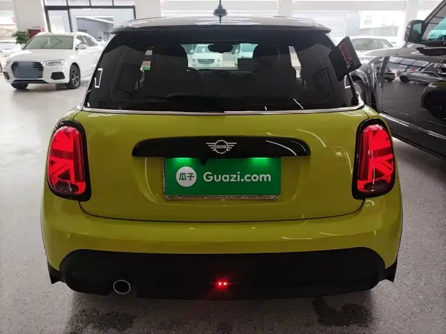 MINI Hatch — Фото автомобиля 5
